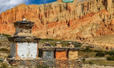 Mustang Nepal, Upper Mustang trek