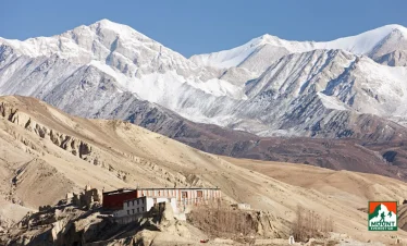 Upper Mustang Trek Nepal lo Mangthang