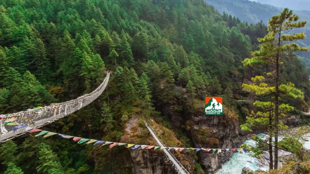 Everest trek