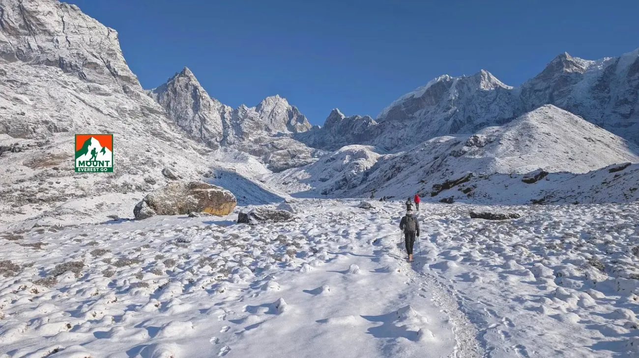 view from everest three pass trek, Trekking in Nepal